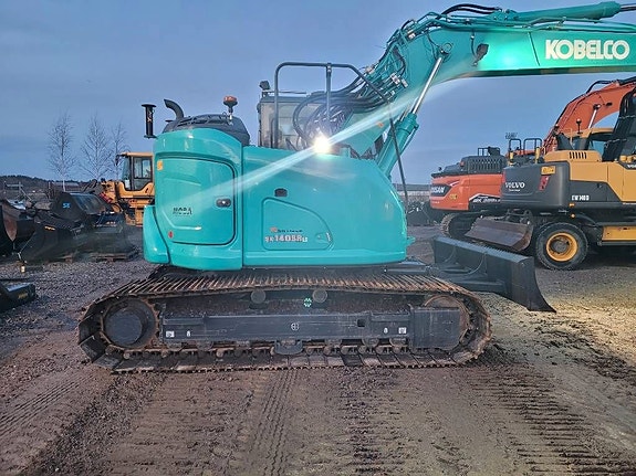 Kobelco SK 140 S R L C -7 , Begagnad SÄLJES 5 of 24