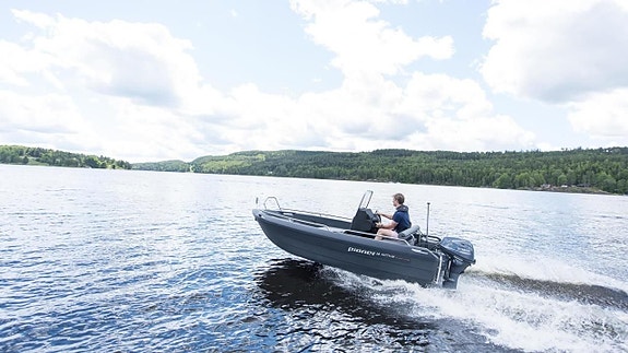 Pioner 14 Active med styrpulpet - Yamaha F25 GETL -25.