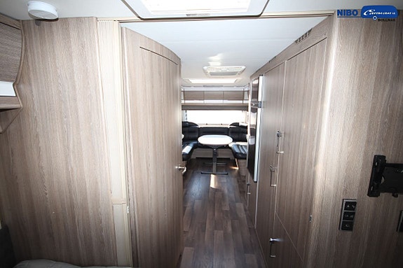 Kabe ROYAL 740 GLE KS (SKINN, AC) 18 of 21