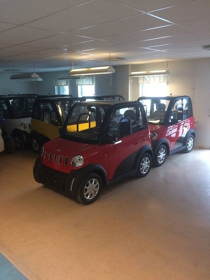 Övriga R4 UTTAGBART LITHIUMBATTERI KLASS 2