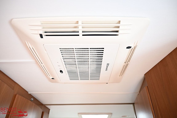 Kabe ROYAL 750 GLE KS | AC | Mover | Solcell 19 of 20