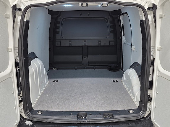 Volkswagen Caddy 6 of 6