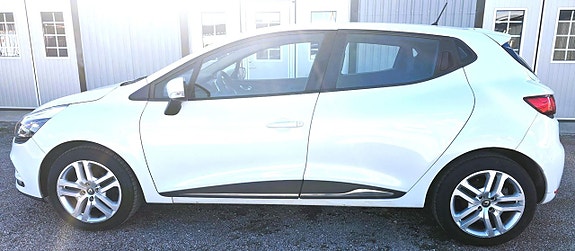 Renault Clio 6 of 13