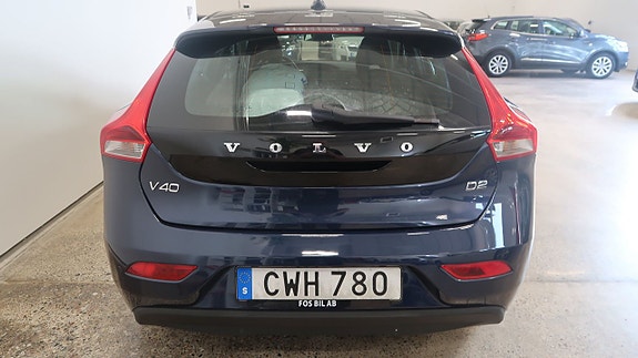 Volvo V40 5 of 5