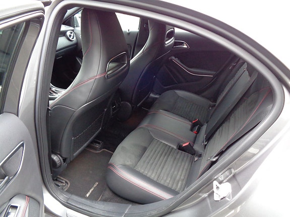 Mercedes-Benz A180 5 of 5