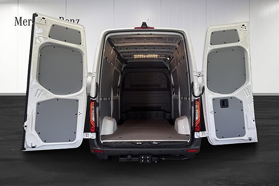 Mercedes-Benz Sprinter 317 15 of 16