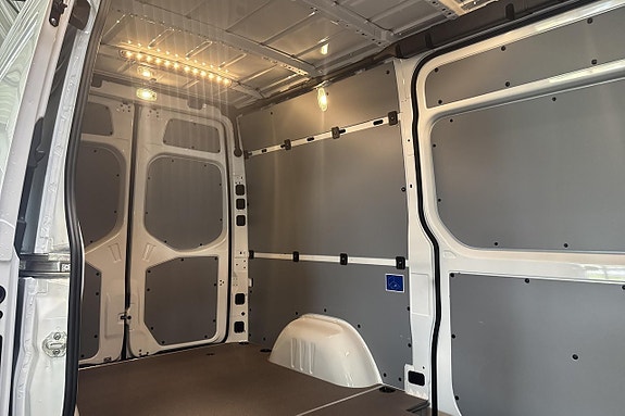 Mercedes-Benz Sprinter 317 9 of 16