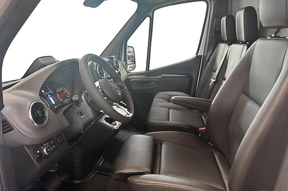 Mercedes-Benz Sprinter 317 10 of 16