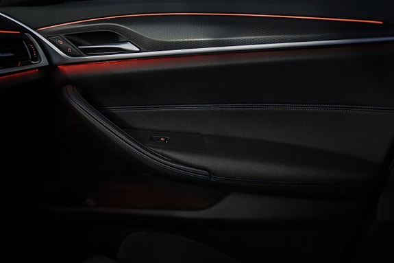 BMW 520 15 of 17