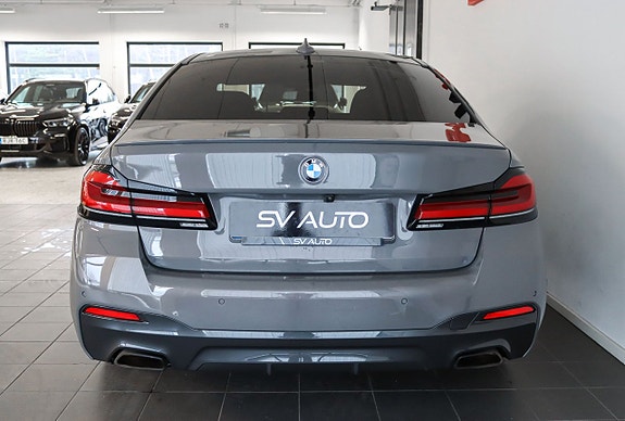 BMW 520 5 of 17