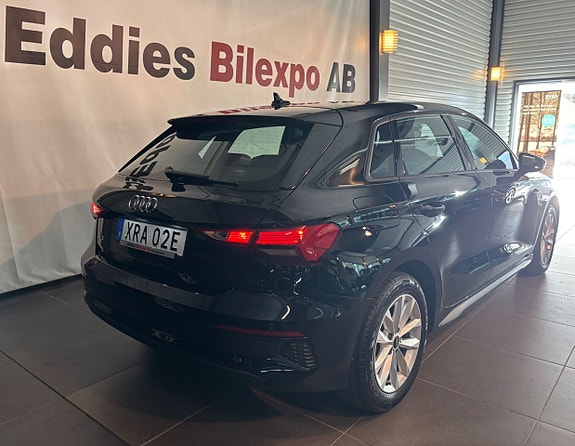 Audi A3 4 of 5