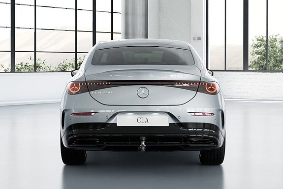 Mercedes-Benz CLA250+ 4 of 7