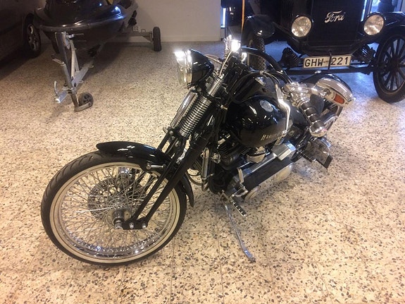 Harley-Davidson custom 8 of 13