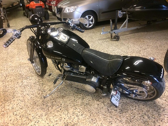 Harley-Davidson custom 9 of 13