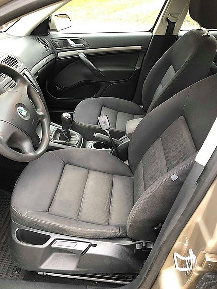 Skoda Octavia 4 of 5