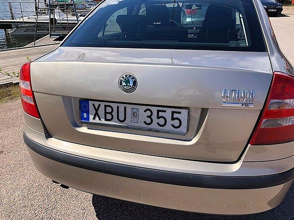Skoda Octavia 9 of 12