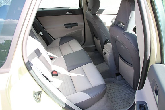 Volvo V50 13 of 14