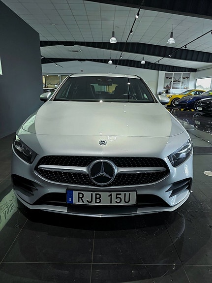 Mercedes-Benz A200 d 8 of 16