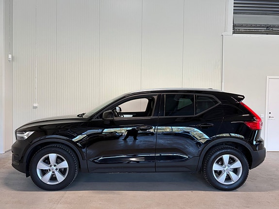 Volvo XC40 5 of 5