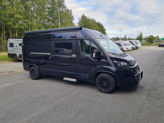 Pilote V600J 160 hk, automat, långbädd, drag, off-road paket