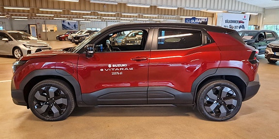 Suzuki eVitara 2 of 13