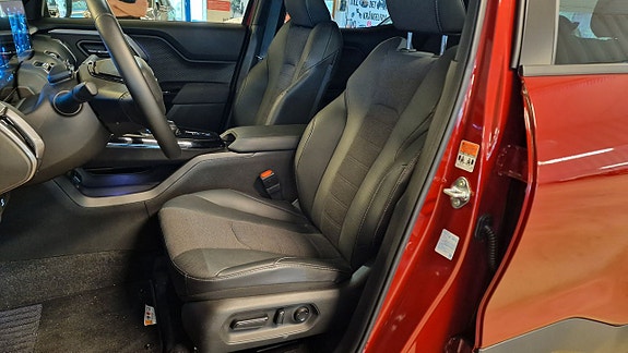 Suzuki eVitara 8 of 13