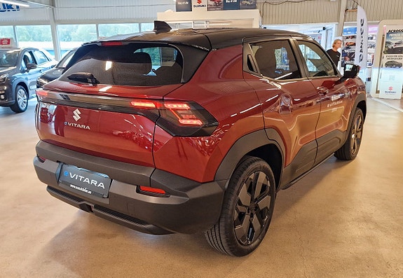 Suzuki eVitara 4 of 13