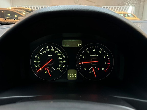 Volvo V50 9 of 14
