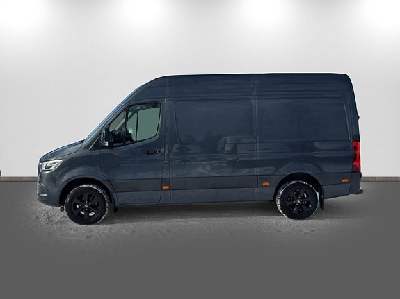 Mercedes-Benz Sprinter 208 3 of 5