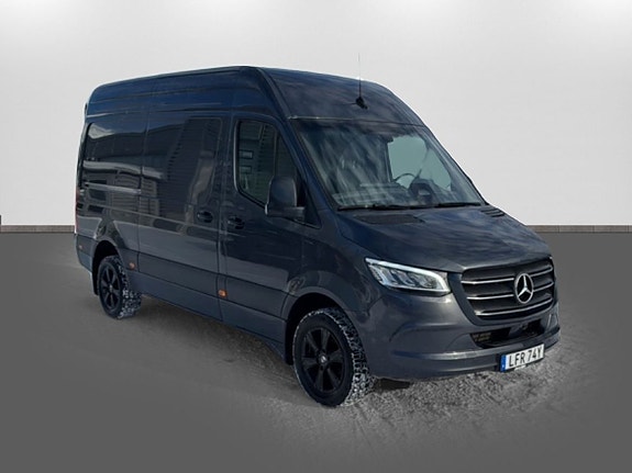 Mercedes-Benz Sprinter 208 2 of 5