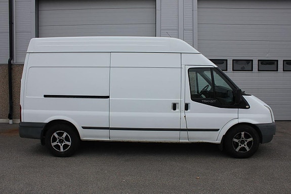 Ford Transit 4 of 5