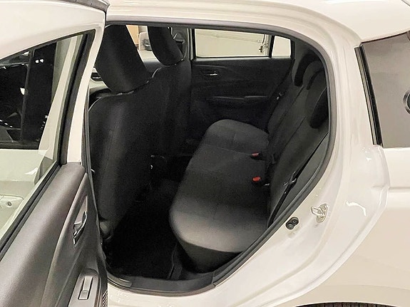 Suzuki Swift 4 of 5