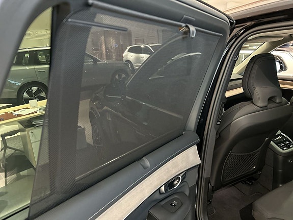 Volvo XC90 12 of 14