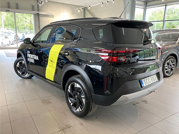 Opel Frontera 2 of 5