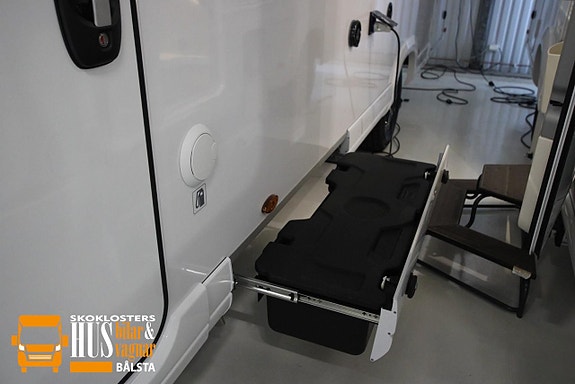 Pilote G 740 FGJ Evidence Alde 180hk Automat Litium Låga 25 of 25