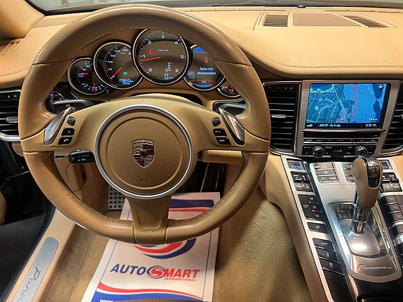 Porsche Panamera 14 of 21