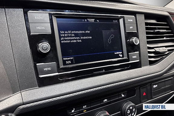 Volkswagen Transporter 14 of 24