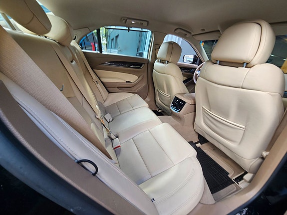 Cadillac CTS 10 of 20