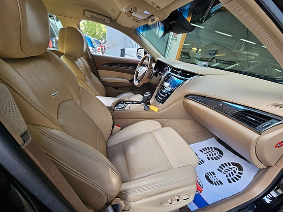 Cadillac CTS 8 of 20