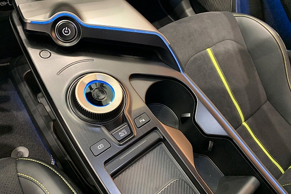 Kia EV6 12 of 19