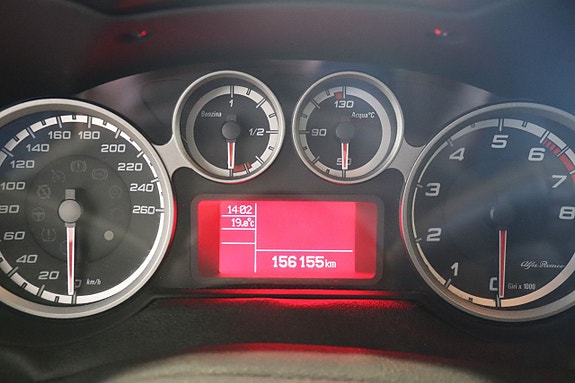 Alfa Romeo MiTo 8 of 9