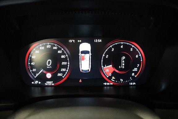 Volvo V90 16 of 23