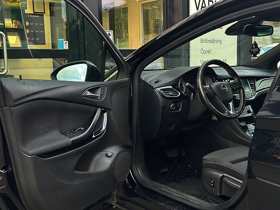 Opel Astra 9 of 27