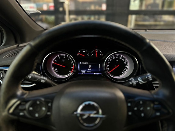 Opel Astra 18 of 27