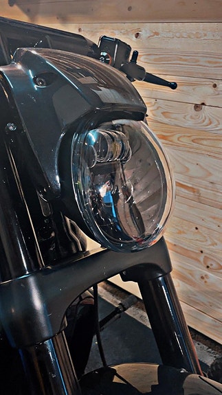Harley-Davidson Nightrod CNC-custom 11 of 14