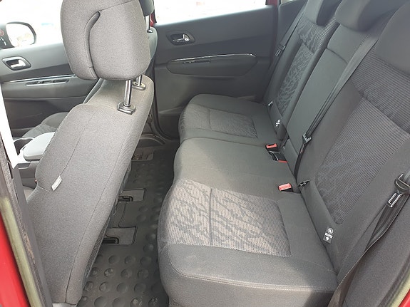 Peugeot 3008 8 of 8