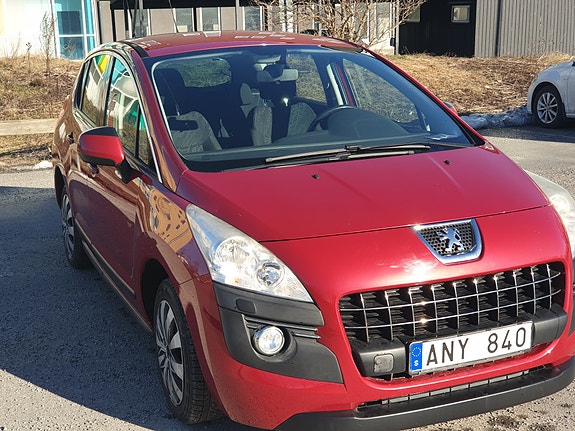 Peugeot 3008 4 of 8
