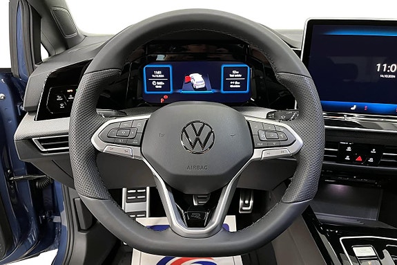 Volkswagen ID. Buzz 11 of 19