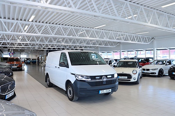 Volkswagen Transporter 3 of 5