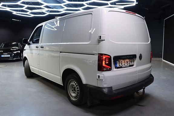 Volkswagen Transporter 6 of 23